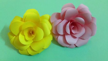 Como fazer rosas de papel com as próprias mãos: Instruções passo a passo para iniciantes (mais de 190 fotos)