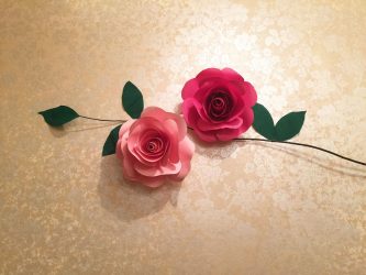 Como fazer rosas de papel com as próprias mãos: Instruções passo a passo para iniciantes (mais de 190 fotos)