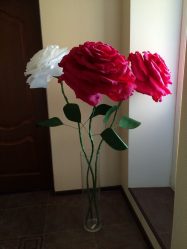 Como fazer rosas de papel com as próprias mãos: Instruções passo a passo para iniciantes (mais de 190 fotos)