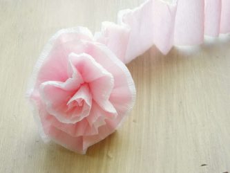 Como fazer rosas de papel com as próprias mãos: Instruções passo a passo para iniciantes (mais de 190 fotos)