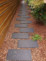 Como é bonito fazer caminhos de jardins com as próprias mãos a baixo custo? Mais de 180 fotos de opções suburbanas de diferentes materiais (telhas, plástico, borracha)