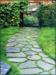 Como é bonito fazer caminhos de jardins com as próprias mãos a baixo custo? Mais de 180 fotos de opções suburbanas de diferentes materiais (telhas, plástico, borracha)