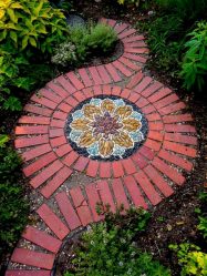 Como é bonito fazer caminhos de jardins com as próprias mãos a baixo custo? Mais de 180 fotos de opções suburbanas de diferentes materiais (telhas, plástico, borracha)