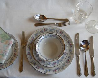 Tecnologia de serviço de mesa para o almoço - Cuidar dos entes queridos (mais de 225 fotos)