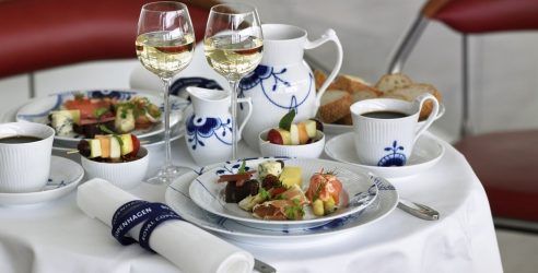 Tecnologia de serviço de mesa para o almoço - Cuidar dos entes queridos (mais de 225 fotos)