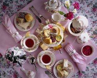 Tecnologia de serviço de mesa para o almoço - Cuidar dos entes queridos (mais de 225 fotos)