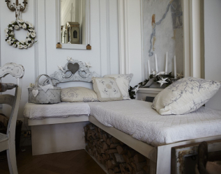 Shabby chic no interior: Como decorar um apartamento no estilo de shebbi-chic? 210+ (foto) para quarto, cozinha, sala de estar