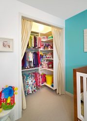 Guarda-roupa no berçário: Como não cometer um erro com a escolha? 205+ (foto) design com opções (guarda-roupa de correr, canto, built-in)