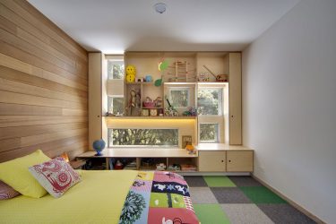 Guarda-roupa no berçário: Como não cometer um erro com a escolha? 205+ (foto) design com opções (guarda-roupa de correr, canto, built-in)