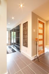Design moderno de guarda-roupas no corredor: Mais de 95 fotos - Ideias para renovação interna