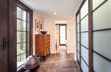 Design moderno de guarda-roupas no corredor: Mais de 95 fotos - Ideias para renovação interna