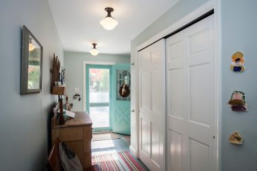 Design moderno de guarda-roupas no corredor: Mais de 95 fotos - Ideias para renovação interna