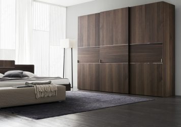 Guarda-roupa no quarto: encontre o guarda-roupa dos seus sonhos. Os modelos mais relevantes e práticos