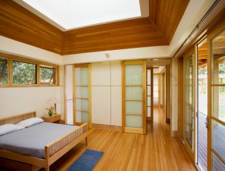 Guarda-roupa no quarto: encontre o guarda-roupa dos seus sonhos. Os modelos mais relevantes e práticos