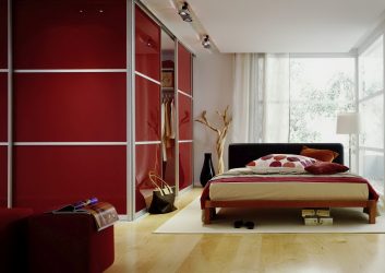 Guarda-roupa no quarto: encontre o guarda-roupa dos seus sonhos. Os modelos mais relevantes e práticos