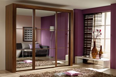 Guarda-roupa no quarto: encontre o guarda-roupa dos seus sonhos. Os modelos mais relevantes e práticos