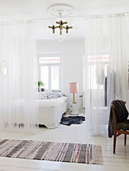 Beleza do ar: cortinas de organza irá adicionar um estilo sofisticado para sua casa. 195+ (Fotos) das variantes brancas combinadas e curtas. Segredos das compras certas