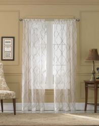 Beleza do ar: cortinas de organza irá adicionar um estilo sofisticado para sua casa. 195+ (Fotos) das variantes brancas combinadas e curtas. Segredos das compras certas
