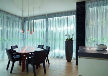 Beleza do ar: cortinas de organza irá adicionar um estilo sofisticado para sua casa. 195+ (Fotos) das variantes brancas combinadas e curtas. Segredos das compras certas