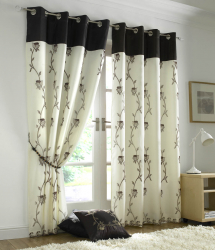 Beleza do ar: cortinas de organza irá adicionar um estilo sofisticado para sua casa. 195+ (Fotos) das variantes brancas combinadas e curtas. Segredos das compras certas