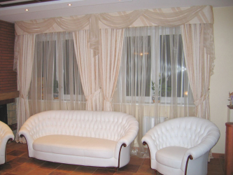 Beleza do ar: cortinas de organza irá adicionar um estilo sofisticado para sua casa. 195+ (Fotos) das variantes brancas combinadas e curtas. Segredos das compras certas