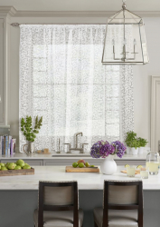 Beleza do ar: cortinas de organza irá adicionar um estilo sofisticado para sua casa. 195+ (Fotos) das variantes brancas combinadas e curtas. Segredos das compras certas