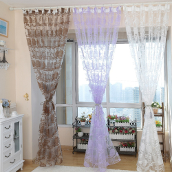 Beleza do ar: cortinas de organza irá adicionar um estilo sofisticado para sua casa. 195+ (Fotos) das variantes brancas combinadas e curtas. Segredos das compras certas