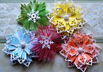 Flocos de neve de papel DIY simples e volumosos: Mais de 75 fotos com instruções passo a passo. Nós decoramos a casa para o feriado (+ Avaliações)