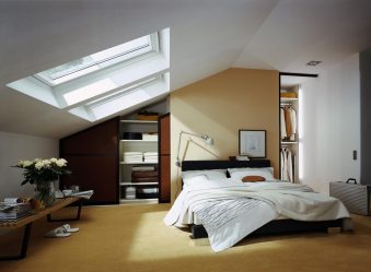 Idéias de design surpreendentes Quartos no sótão: 200 + (Foto) Interiores em estilo contemporâneo