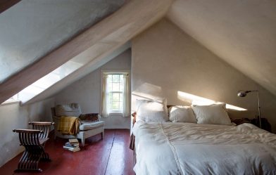 Idéias de design surpreendentes Quartos no sótão: 200 + (Foto) Interiores em estilo contemporâneo