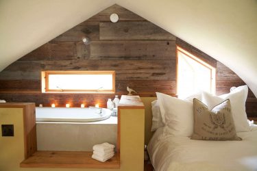 Idéias de design surpreendentes Quartos no sótão: 200 + (Foto) Interiores em estilo contemporâneo