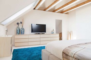 Idéias de design surpreendentes Quartos no sótão: 200 + (Foto) Interiores em estilo contemporâneo