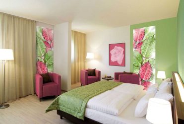Quarto com papel de parede de duas cores 210+ Foto: Idéias de design que não deixarão ninguém indiferente