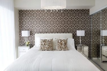 Quarto com papel de parede de duas cores 210+ Foto: Idéias de design que não deixarão ninguém indiferente