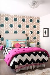 Quarto com papel de parede de duas cores 210+ Foto: Idéias de design que não deixarão ninguém indiferente