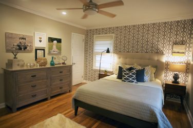 Quarto com papel de parede de duas cores 210+ Foto: Idéias de design que não deixarão ninguém indiferente