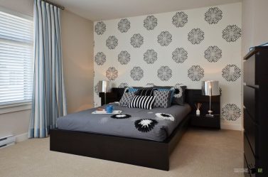 Quarto com papel de parede de duas cores 210+ Foto: Idéias de design que não deixarão ninguém indiferente