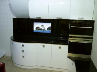 TV na cozinha - Prático, elegante, Original (135+ fotos). Melhores opções de hospedagem