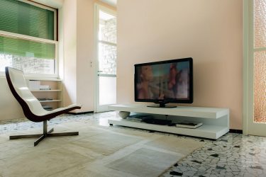 Mesas de cabeceira em estilo moderno: 200 + (Foto) Idéias originais para TV (canto, branco, vidro)