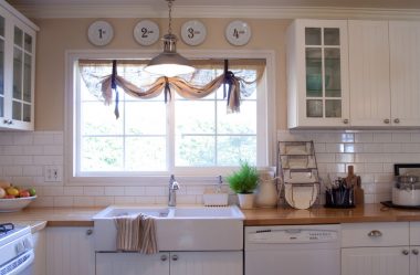 Que lindo pendurar o tule na cozinha? Curto ou Longo? 145+ Fotos de novos produtos na área de têxteis para interiores