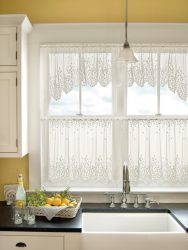 Que lindo pendurar o tule na cozinha? Curto ou Longo? 145+ Fotos de novos produtos na área de têxteis para interiores