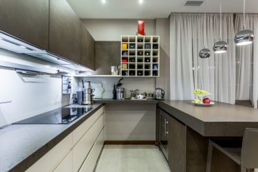 Que lindo pendurar o tule na cozinha? Curto ou Longo? 145+ Fotos de novos produtos na área de têxteis para interiores