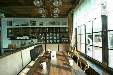 Que lindo pendurar o tule na cozinha? Curto ou Longo? 145+ Fotos de novos produtos na área de têxteis para interiores