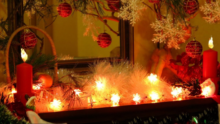 Criando um feriado ou uma decoração interessante com guirlandas: 145+ (fotos) de decoração deslumbrante, janelas, árvores de Natal, paredes. Idéias arrojadas que podem mudar seu interior. 4 master classes