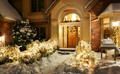 Criando um feriado ou uma decoração interessante com guirlandas: 145+ (fotos) de decoração deslumbrante, janelas, árvores de Natal, paredes. Idéias arrojadas que podem mudar seu interior. 4 master classes