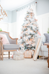 Criando um feriado ou uma decoração interessante com guirlandas: 145+ (fotos) de decoração deslumbrante, janelas, árvores de Natal, paredes. Idéias arrojadas que podem mudar seu interior. 4 master classes