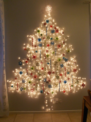 Criando um feriado ou uma decoração interessante com guirlandas: 145+ (fotos) de decoração deslumbrante, janelas, árvores de Natal, paredes. Idéias arrojadas que podem mudar seu interior. 4 master classes