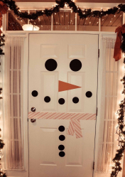 Idéias legais com as próprias mãos: Decorações na porta para todas as ocasiões (80 + Foto). Design sazonal e temático (+ Avaliações)