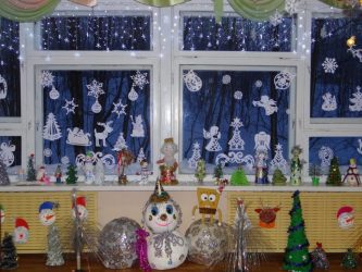 Como fazer decorações nas janelas de papel com as próprias mãos? (Mais de 150 fotos). Conhecemos o novo 2018 Year of the Dogs lindamente