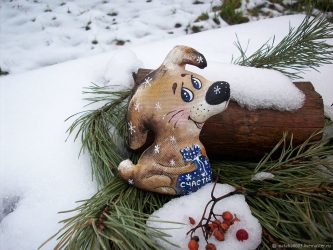 Como elegantemente e lindamente decorar a árvore de Natal para o novo 2018? Que tipo de brinquedos você precisa pegar? (Mais de 175 fotos)